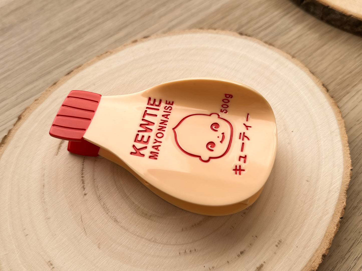 Kewtie Mayo Hairclaw