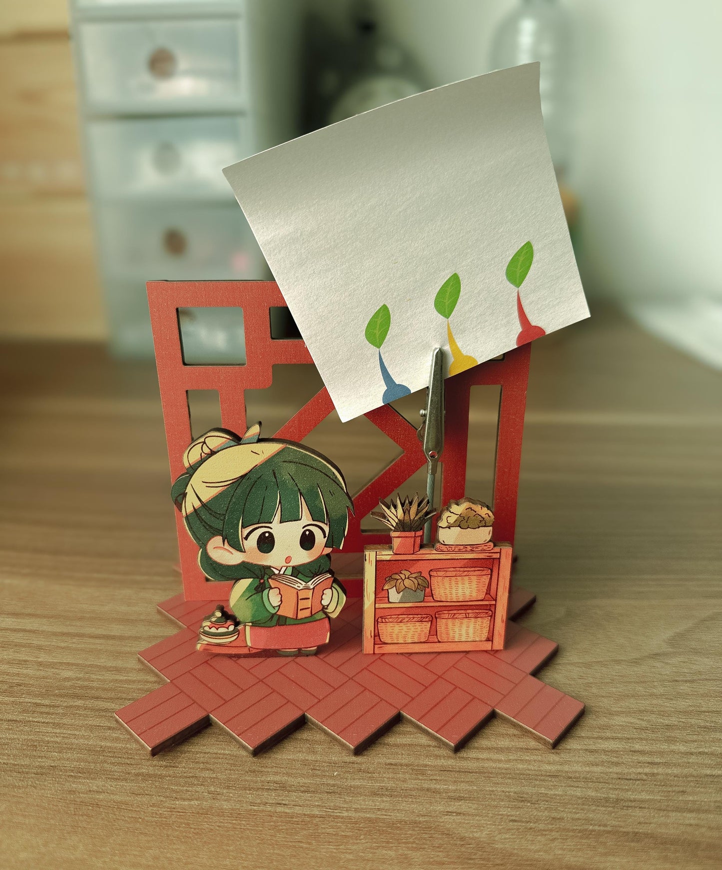 Maomao Handmade Wooden Diorama Standee with Note Holder